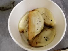 -香山胡记吴江路生煎(灵山路店)