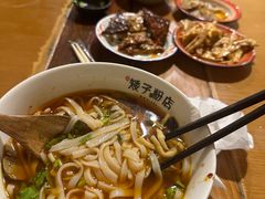 -矮子粉店1985·长沙米粉(湘春路店)