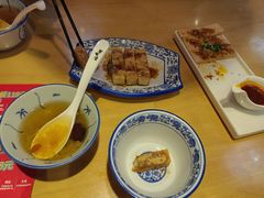 -裕鼎鲜·新中菜(青山湖万达店)
