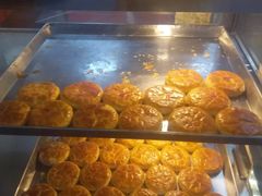 -香港元朗荣华月饼(十八甫路店)