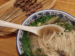 -嘻小北·兰州清汤牛肉面(太平洋森活天地店)