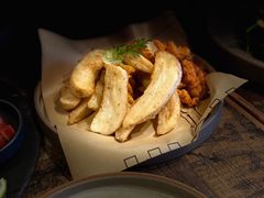 薯拼-HIGH FIVE哈福手工汉堡(桂林路店)