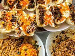 -李与白包子铺(桐梓林店)