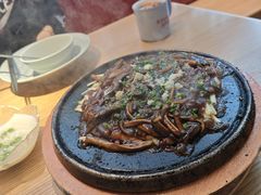 -蜜桃餐厅·伴山(绿宝广场店)