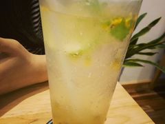 -猫的天空之城概念书店(印象城购物中心店)