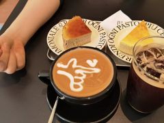 红茶巴斯克-旧屋咖啡(海景店)