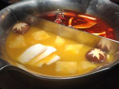 双拼鸳鸯锅-湊湊火锅·茶憩(上海合生汇店)