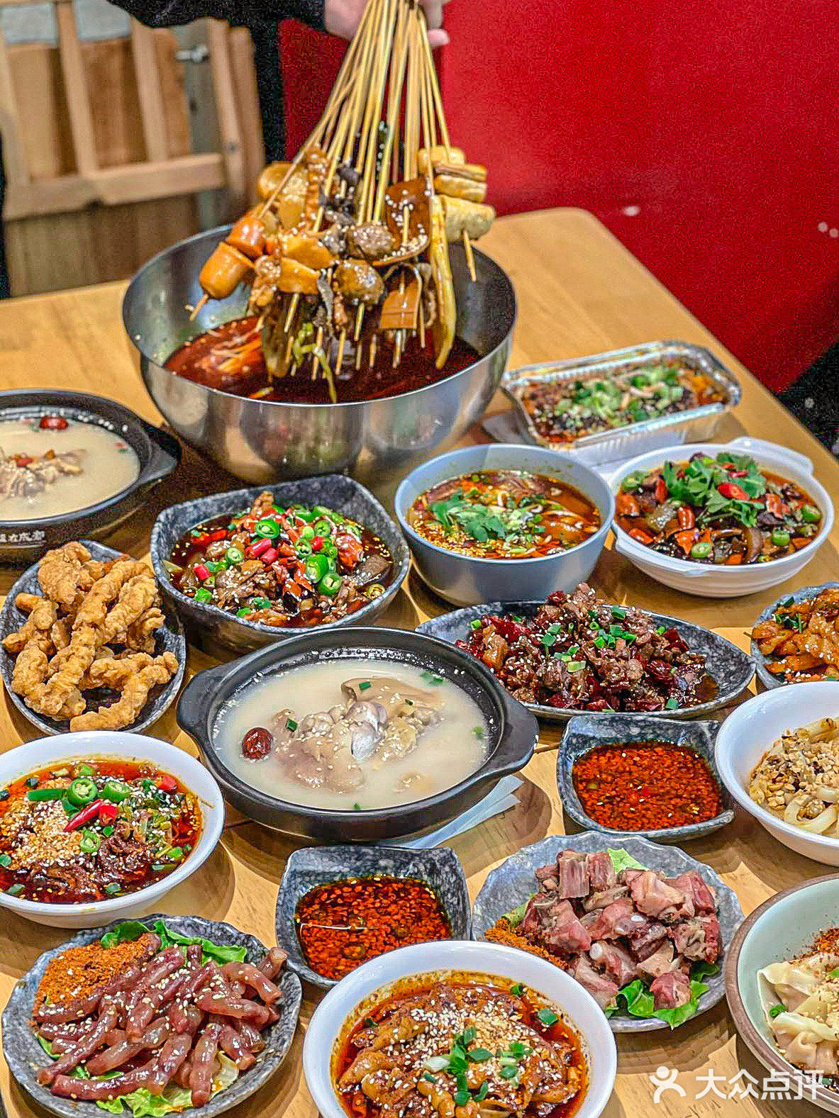 你和成都的距离只差一个付小姐☝️人均70