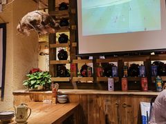 -泥糊破店小酒馆·团建聚餐(南京西路店)