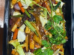 -干老庆贵州留一手烤鱼·地摊火锅(财经大学店)