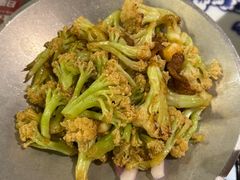-卢大鲜鱼头捞饭(美利广场店)