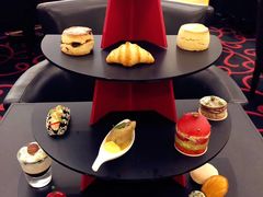 -Salon de The de Joel Robuchon(外滩18号店)