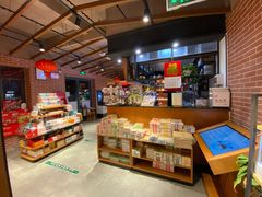 -新华书店(永安路店)