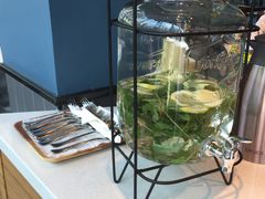 -麦田工坊(月湖店)