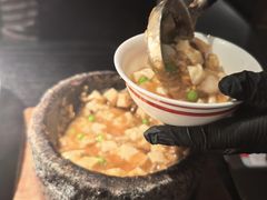招牌石锅海胆豆腐-锦楼·臻选新杭帮(杭州中心店)
