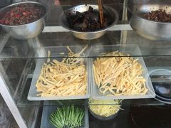 -清泉食杂店