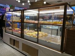 面包甜点陈列柜-奈雪的茶(湖滨银泰in77C区PRO店)