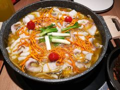 -山城外·非遗酸菜鱼(蜀都万达店)
