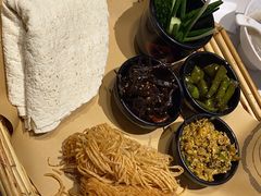 -丁里羊肉小镇(天鹅湖总店)