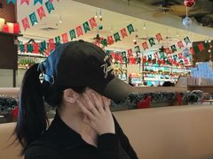 -大头虾越式风味餐厅(光明广场店)