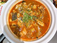 -魏铭鱼头捞饭(晋阳路店)