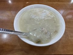 -胡成记口蘑龙眼包子(盐道街店)