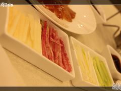 烤鸭配的萝卜条蜜瓜条葱丝黄瓜条-金百万烤鸭店(马甸店)