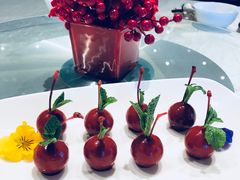 樱桃鹅肝-上海和平饭店龙凤厅 Dragon Phoenix