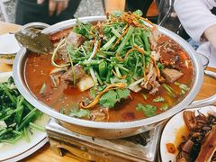 锅仔耗牛肉-樱桃创意厨房