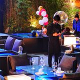 氛围感满满的下沉泳池主题LOUNGE