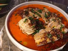 -三人行骨头王火锅(长寿店)