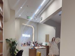 -HIMO海马体照相馆(上海华润CP静安店)