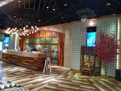 -K+全国连锁KTV(绿地缤纷天地店)