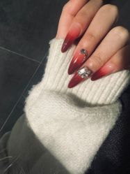 -雪奈传统美甲美睫