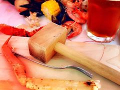 -The Crab Pot Seattle