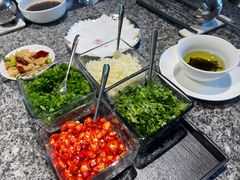 -辉哥火锅(虹桥路店)