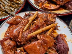 -刘淑芬·活鱼铁锅炖(北京首店)
