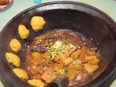 -鱼窝棚柴火铁锅炖(富山屯店)