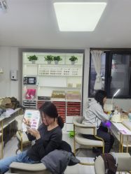 -瞧·享轻奢美甲美睫