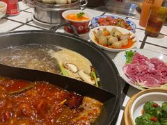 -朱光玉火锅馆(正弘城店)