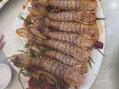 -覃记海鲜美食餐厅