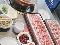 -前门·鲜肉火锅(长风店)