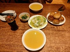 -清真吴记门钉肉饼·喜多利