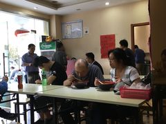 大堂-小龙大肉面馆