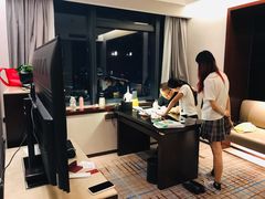 -上海龙之梦万丽酒店