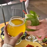 来武汉精酿酒馆喝酒，没想到被汉堡迷到哭