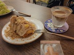 -C.Y Cafe