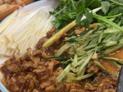 -鹤乡东北菜(崮山路店)