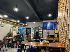 -陈员外正宗夹江烧烤(广福路店)