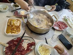 -牛百道·鲜活牛肉馆(天一店)